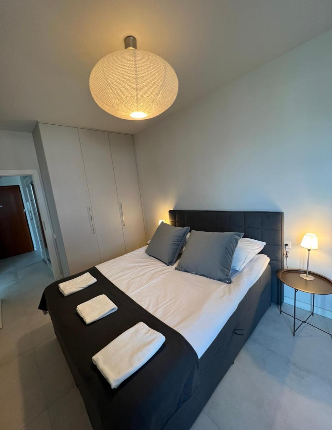 Wola Luxury Stay Warsaw Luaran gambar